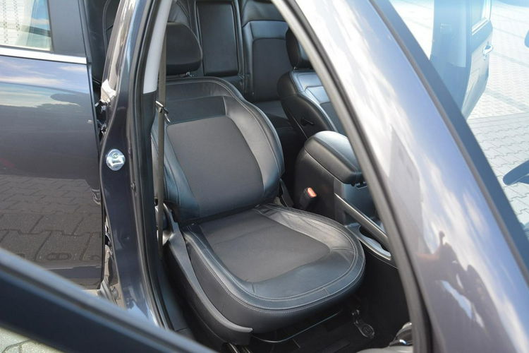 Kia Sportage 2.0Mpi(163KM) Skóry Ledy Xenon Navi Kamera Park Alu18"2xParktr zdjęcie 16