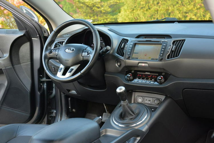 Kia Sportage 2.0Mpi(163KM) Skóry Ledy Xenon Navi Kamera Park Alu18"2xParktr zdjęcie 18