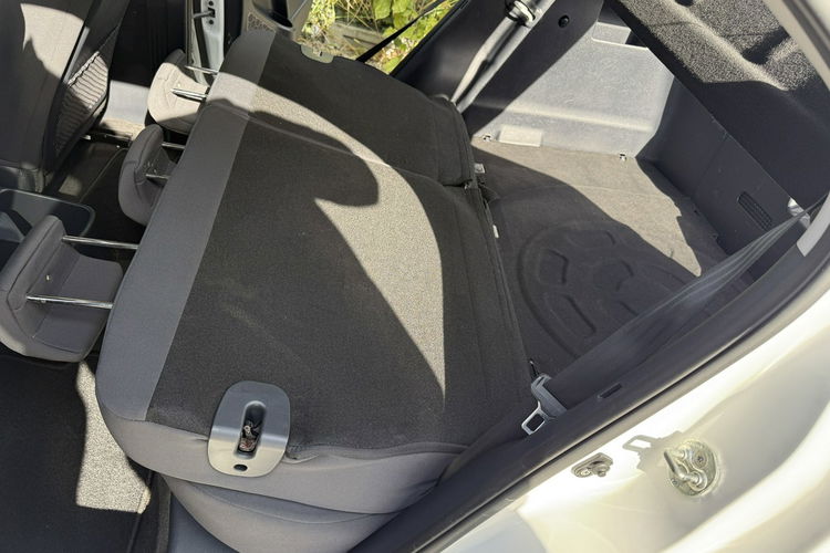 Kia Rio Zadbana - przepiękny perłowy kolor zdjęcie 16