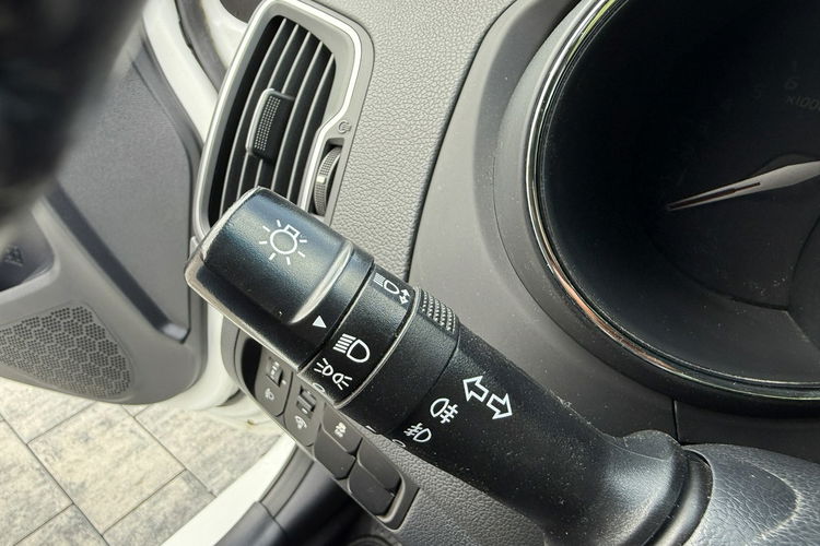 Kia Rio Zadbana - przepiękny perłowy kolor zdjęcie 18