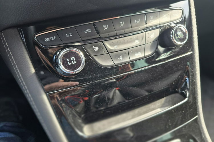 Opel Astra 1.4 Turbo Innovation + Webasto + pełny serwis zdjęcie 12