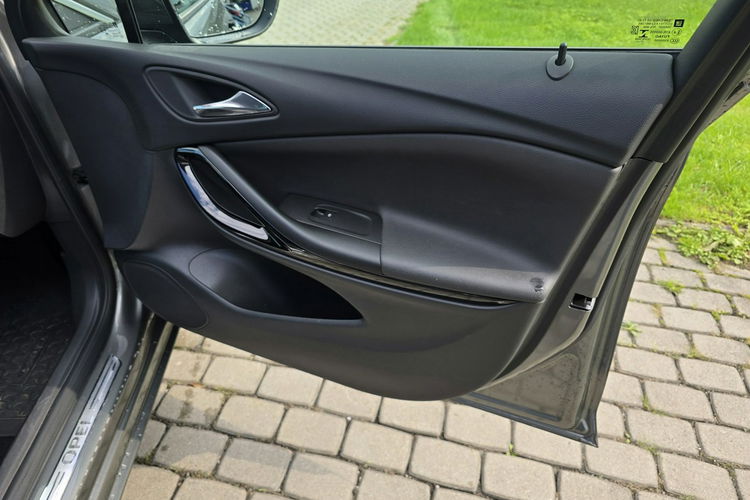 Opel Astra 1.4 Turbo Innovation + Webasto + pełny serwis zdjęcie 29