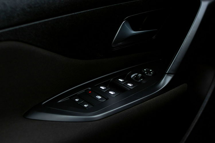 Peugeot 308 SW Automat Pełny Serwis 1.5Hdi 130KM Gwarancja Active Pack zdjęcie 22