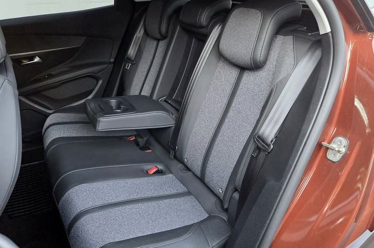 Peugeot 3008 1.6 THP 180 KM, ALLURE Salon PL, I WŁ, kamera 360, FULL LED, Navi. zdjęcie 20