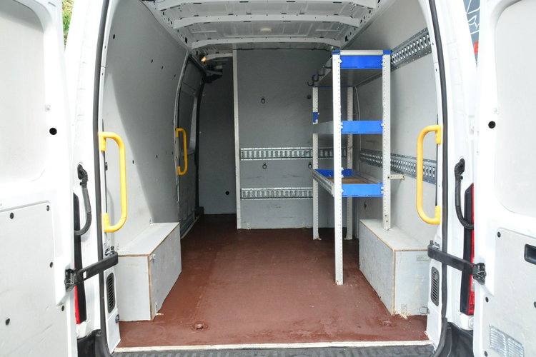 Renault Master średniak 6 osobowy brygadówka doka pełna opcja 130KM zdjęcie 5