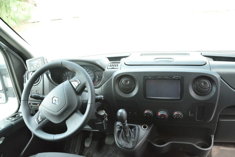 Renault Master średniak 6 osobowy brygadówka doka pełna opcja 130KM zdjęcie 9