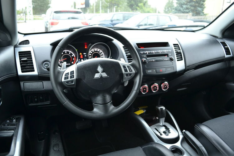 Mitsubishi Outlander Klimatyzacja Serwis 4x El. Szyby Automat Alufelgi Xenon Led zdjęcie 9