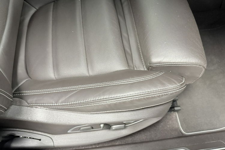 Renault Espace 1.6 DCi 160KM INITIALEPARIS 4Control BOSE Skóry FullLed HUD Masaże zdjęcie 24