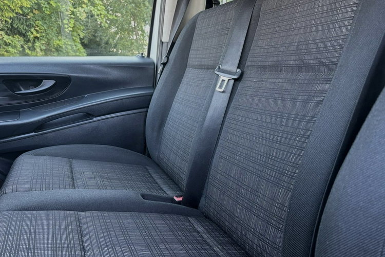 Mercedes Vito 2.2 160KM 2016 6osobowy Extra long Klimatyzacja Tempomat zdjęcie 16