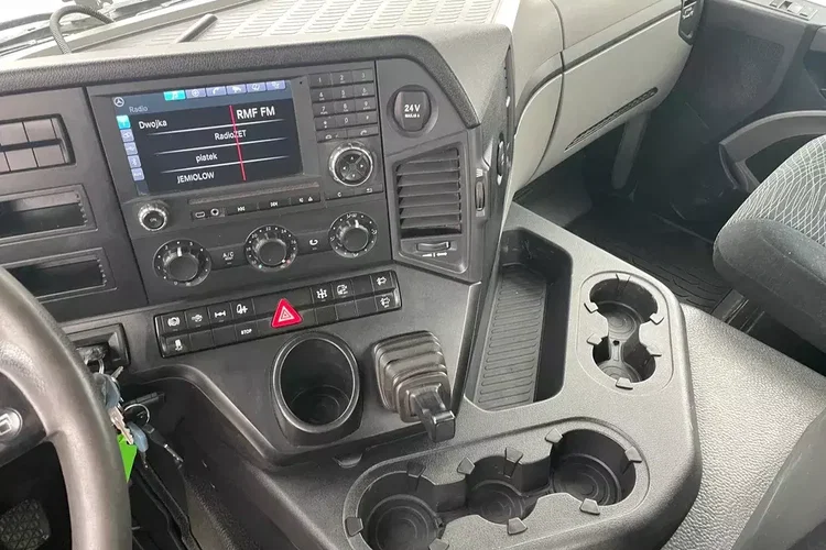 Mercedes ANTOS 1833 BRAMOWIEC, MILLER zdjęcie 16