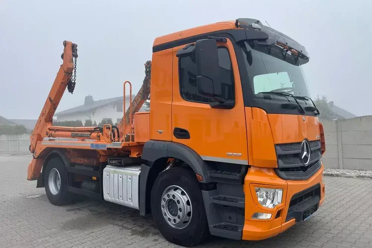 Mercedes ANTOS 1833 BRAMOWIEC, MILLER zdjęcie 2