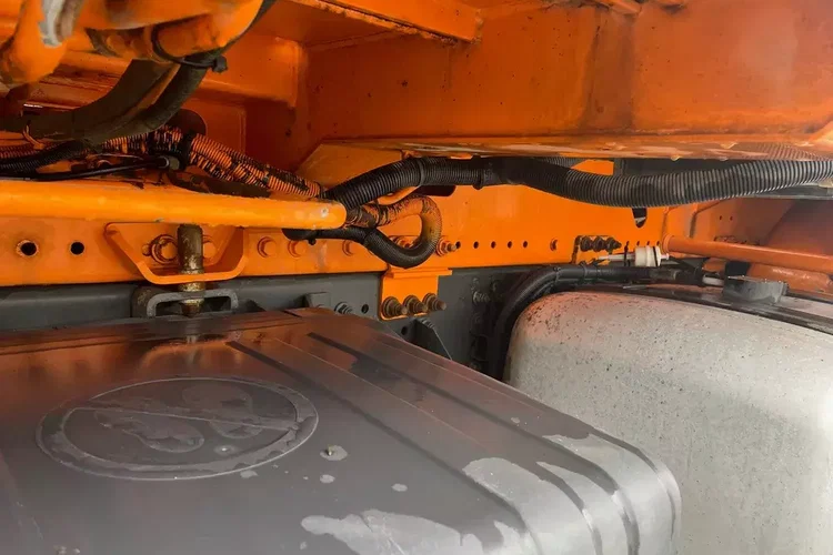 Mercedes ANTOS 1833 BRAMOWIEC, MILLER zdjęcie 7