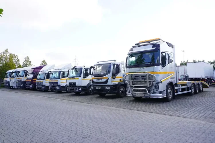 Mercedes Actros 1845 / NOWA LAWETA / Kab. sypialna / zdjęcie 4