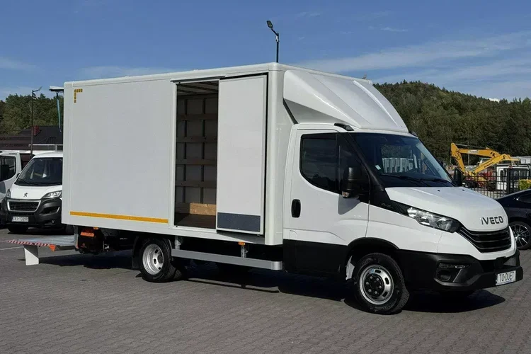 Iveco Daily 35C14 zdjęcie 2