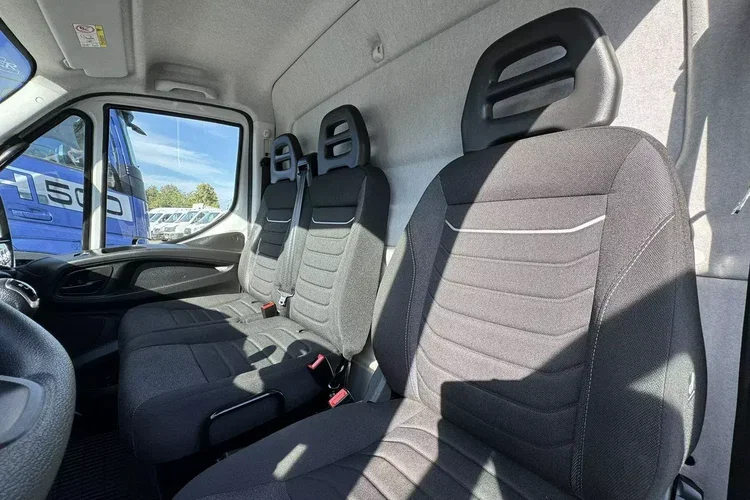 Iveco Daily 35C14 zdjęcie 33