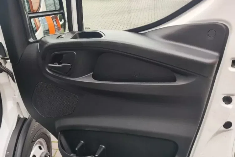 Iveco Daily zdjęcie 15