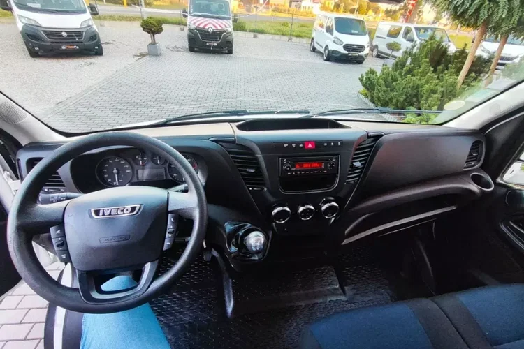 Iveco Daily zdjęcie 13