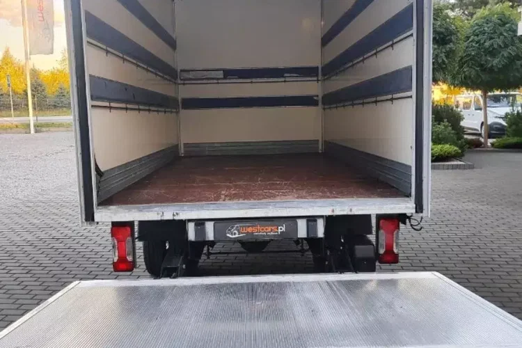 Iveco Daily zdjęcie 18