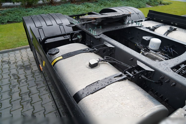 Volvo FH 500 / 2025 ROK / 88 TYS KM / XXL / I-SHIFT zdjęcie 19