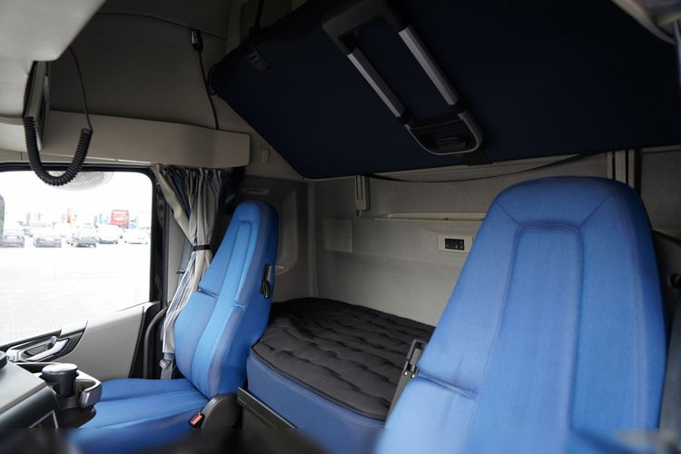 Volvo FH 500 / 2025 ROK / 88 TYS KM / XXL / I-SHIFT zdjęcie 28
