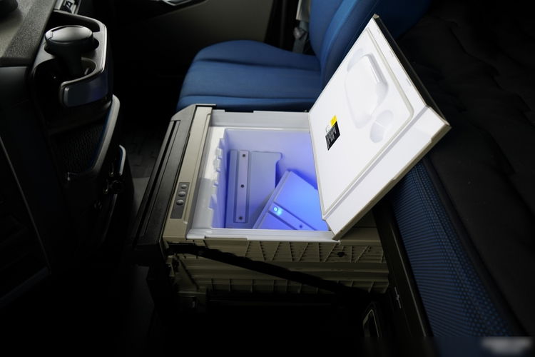 Volvo FH 500 / 2025 ROK / 88 TYS KM / XXL / I-SHIFT zdjęcie 29