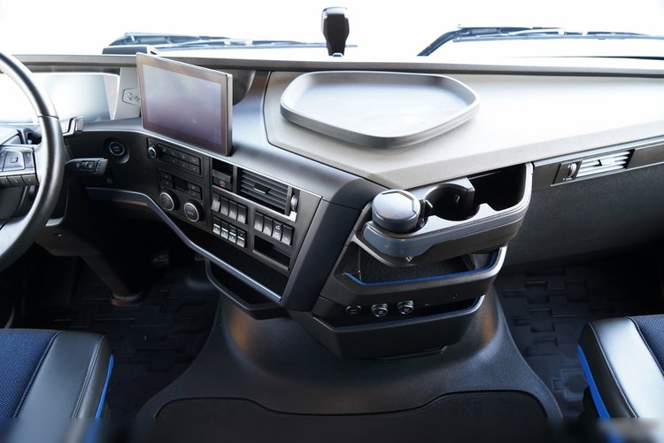 Volvo FH 500 AERO / 2025 ROK / I-SAVE / XXL / GWARANCJA FABRYCZNA zdjęcie 33