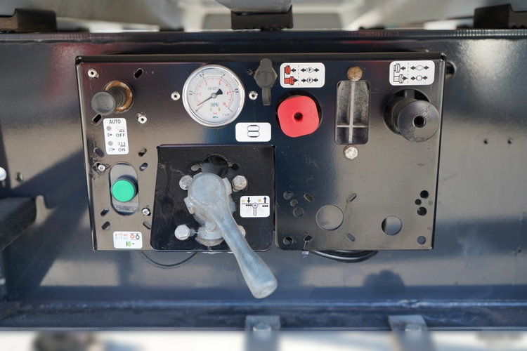 Wielton / WYWROTKA 55 m3 / 2023 / MAŁO UŻYWANA / 80 TYS. KM zdjęcie 15