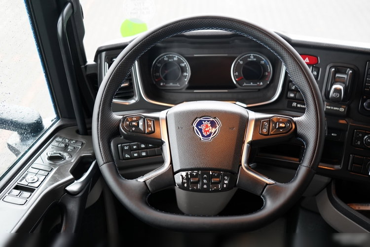 Scania S 500 / RETARDER / KLIMATYZACJA POSTOJOWA / ALUFELGI zdjęcie 33