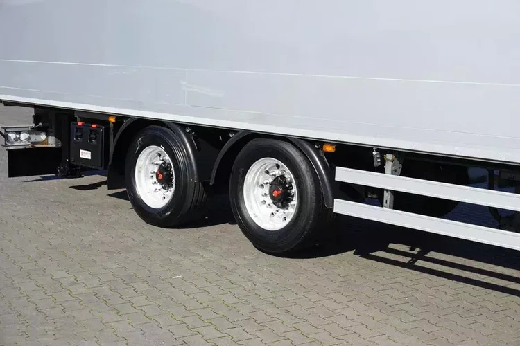 Volvo FH / 460 / ACC / E 6 / ZESTAW PRZEJAZDOWY / KONTENER / 37 PALET zdjęcie 36