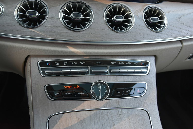 Mercedes E 400 E 400d Coupe 4Matic 340KM 2019r. SALON 62tkm Fv23 Panorama Burmester zdjęcie 13