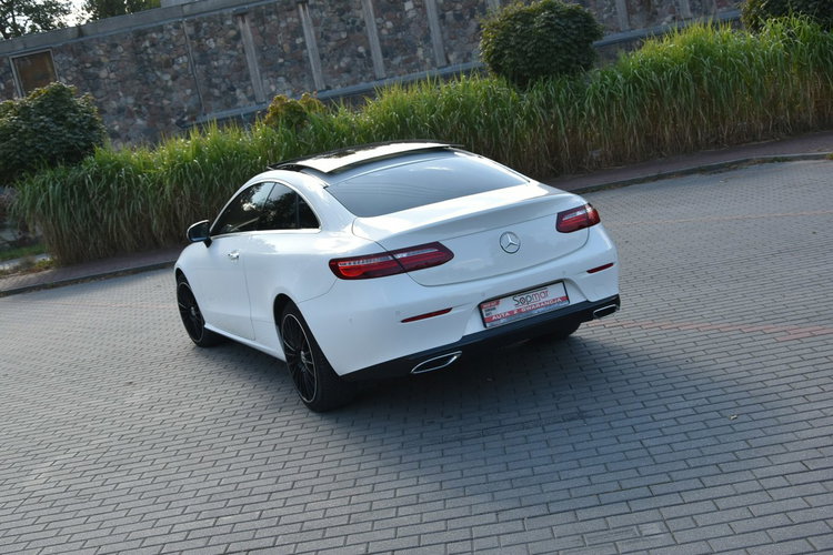 Mercedes E 400 E 400d Coupe 4Matic 340KM 2019r. SALON 62tkm Fv23 Panorama Burmester zdjęcie 26