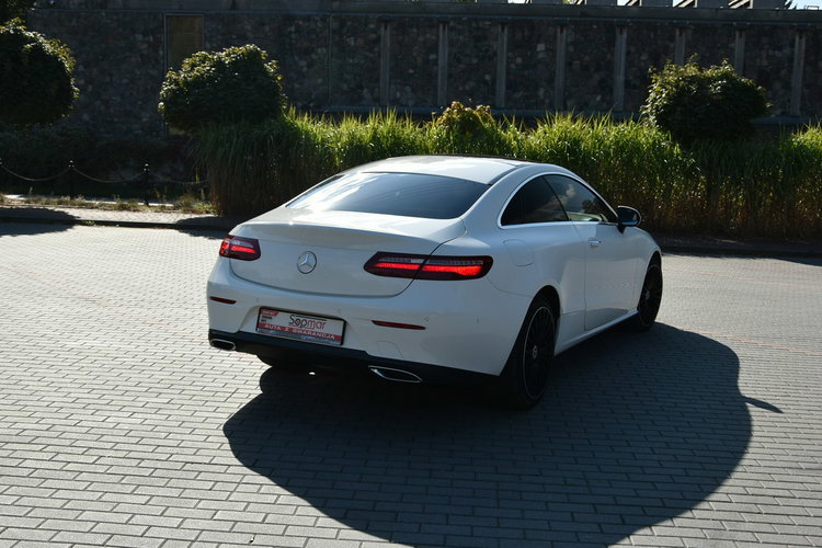 Mercedes E 400 E 400d Coupe 4Matic 340KM 2019r. SALON 62tkm Fv23 Panorama Burmester zdjęcie 27
