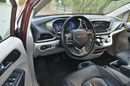 Chrysler Pacifica 3.6 V6 291KM GAZ 2020r. Touring L Plus Skóra Xenon Kamera360 Radar DVD zdjęcie 17