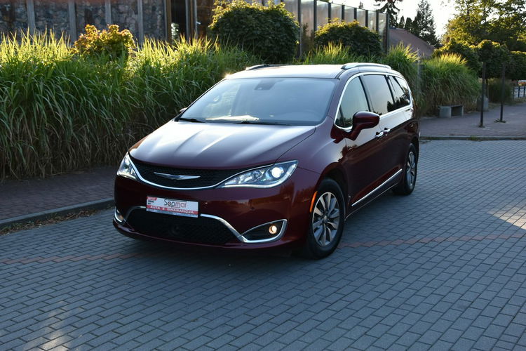 Chrysler Pacifica 3.6 V6 291KM GAZ 2020r. Touring L Plus Skóra Xenon Kamera360 Radar DVD zdjęcie 21