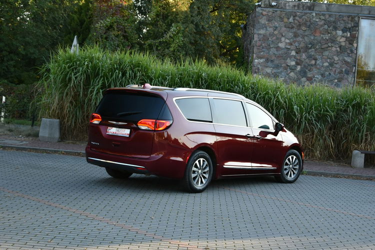 Chrysler Pacifica 3.6 V6 291KM GAZ 2020r. Touring L Plus Skóra Xenon Kamera360 Radar DVD zdjęcie 24