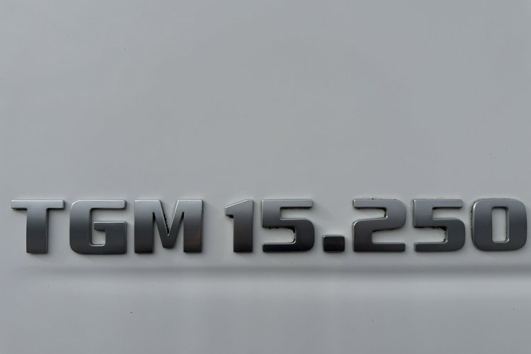 TGM 15.250 BRYGADÓWKA 6 MIEJSC MAN TGM 15.250 Do nauki jazdy , brygadówka 6 miejsc zdjęcie 18