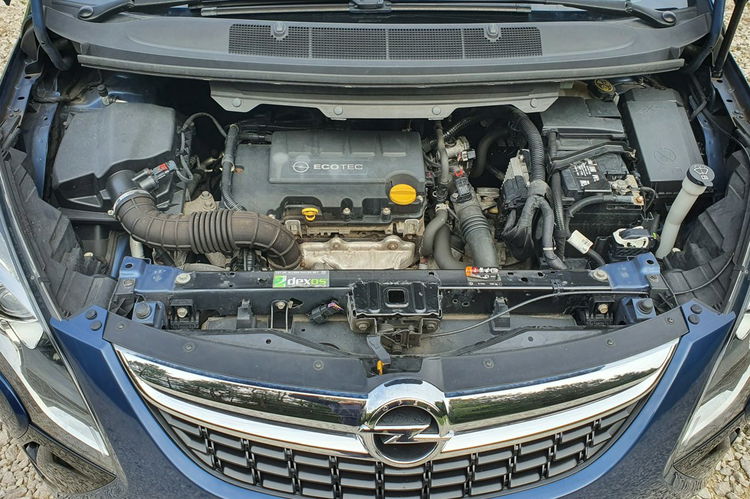 Opel Zafira 1.4T 140KM # NAVI # Parktronic # Xenon # 7 Osobowa # Mega Zadbana zdjęcie 32