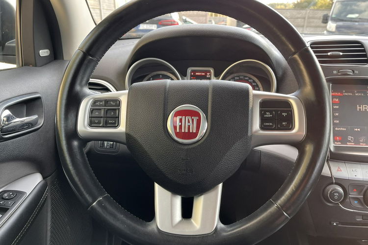 Fiat Freemont 2.0 Skóry Kamera Cafania Navi 6biegów Alu Ks Serw TUV StanBD Bezwypad zdjęcie 13