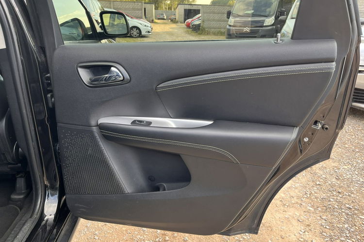 Fiat Freemont 2.0 Skóry Kamera Cafania Navi 6biegów Alu Ks Serw TUV StanBD Bezwypad zdjęcie 22