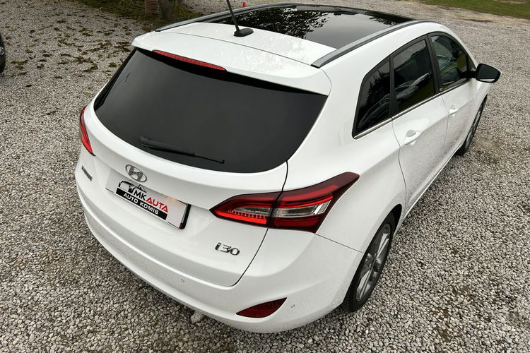 Hyundai i30 Super stan Full opcja zdjęcie 24