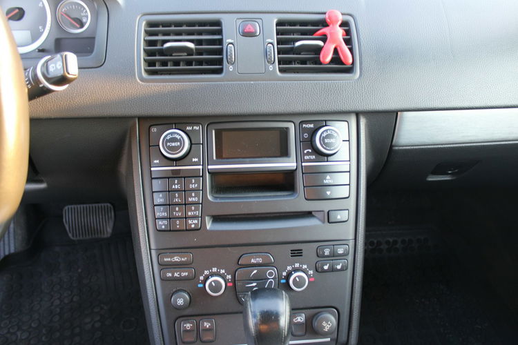 Volvo XC 90 Krajowy automat 7-osobowy hak D5 zdjęcie 32