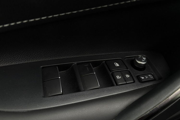 Toyota Corolla 2.0 Hybrid 196KM STYLE, salon Polska, gwarancja, FV23% zdjęcie 19