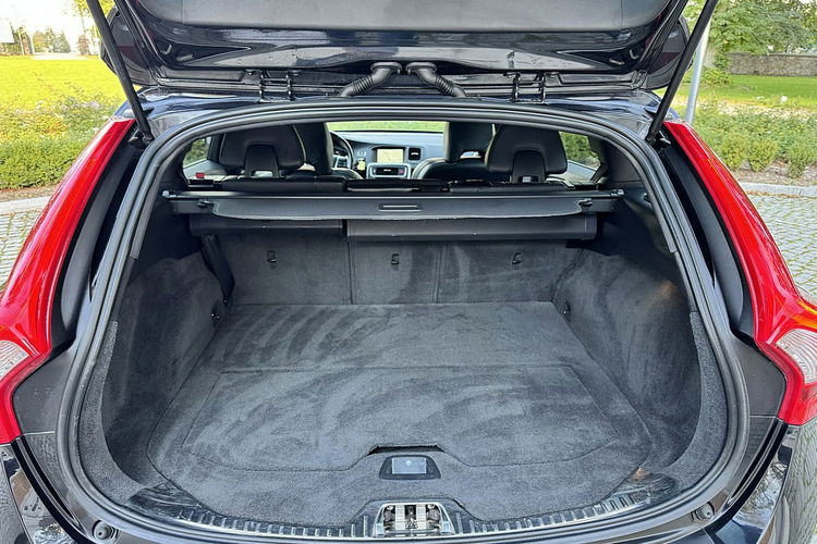 Volvo V60 Summum Aktywny Tempomat Xenon Gwarancja zdjęcie 15