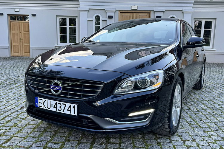 Volvo V60 Summum Aktywny Tempomat Xenon Gwarancja zdjęcie 2