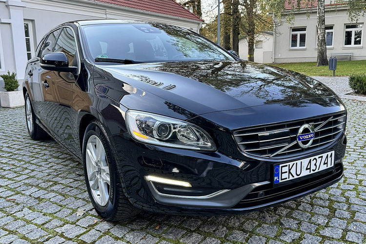 Volvo V60 Summum Aktywny Tempomat Xenon Gwarancja zdjęcie 4