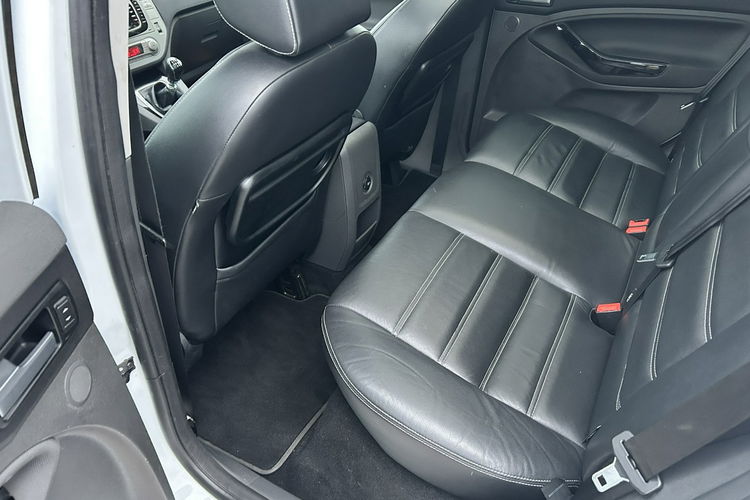 Ford Kuga Super stan, zarejestrowany w Polsce zdjęcie 19