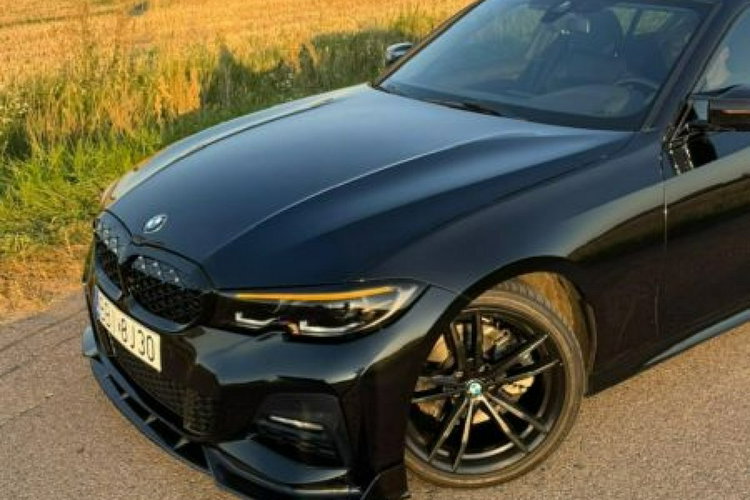 330 BMW 330 I , G 20 , 250 KM , M pakiet , M performance zdjęcie 10
