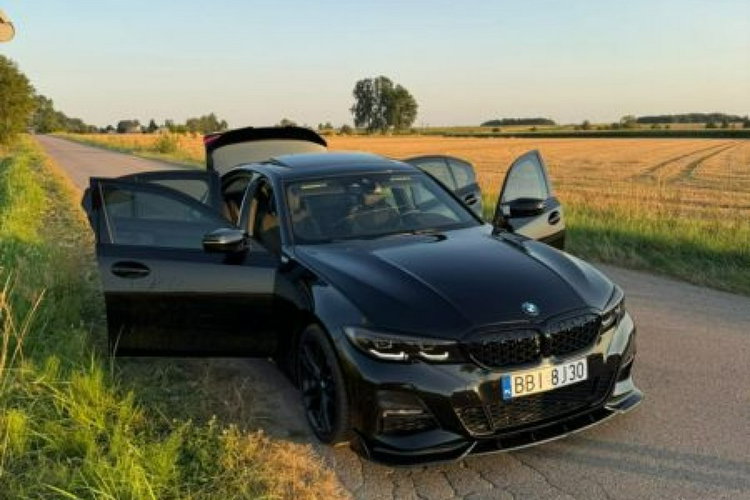 330 BMW 330 I , G 20 , 250 KM , M pakiet , M performance zdjęcie 14