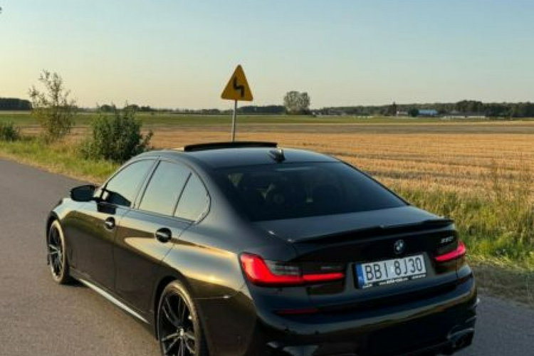 330 BMW 330 I , G 20 , 250 KM , M pakiet , M performance zdjęcie 9