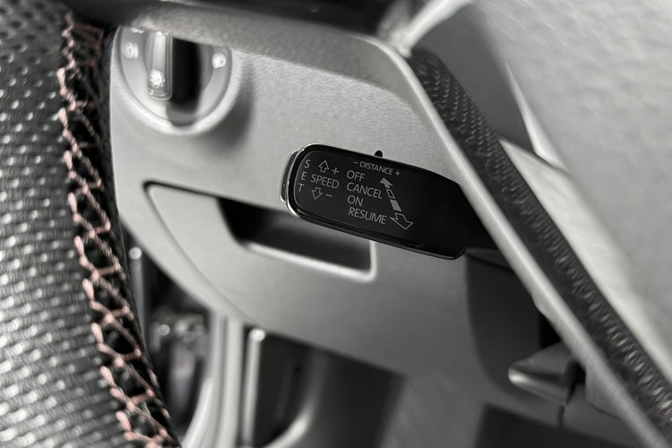 Skoda Octavia 2.0TDI1 84KM DSG 4X4 Challenge Panorama ACC VRS Mode Columbus zdjęcie 30